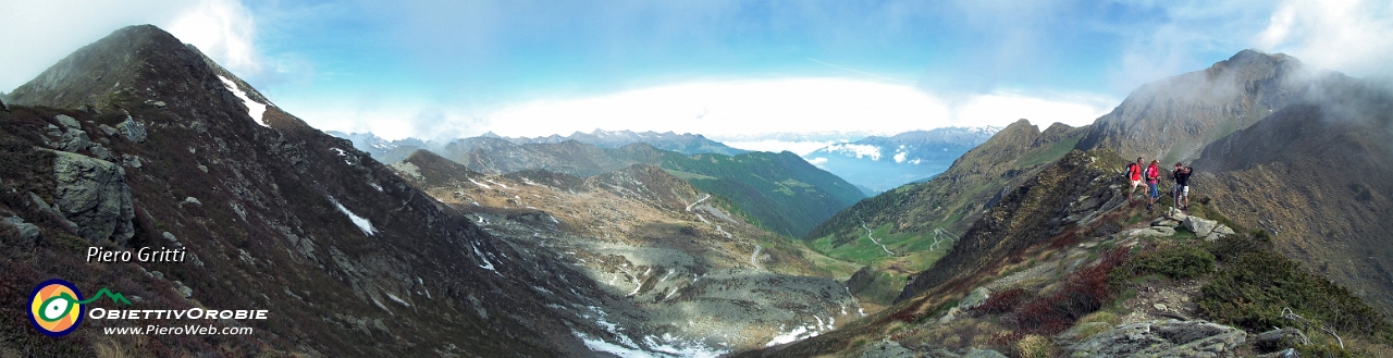 06 Panoramica tra Pizzo Segade e Monte Fioraro.jpg